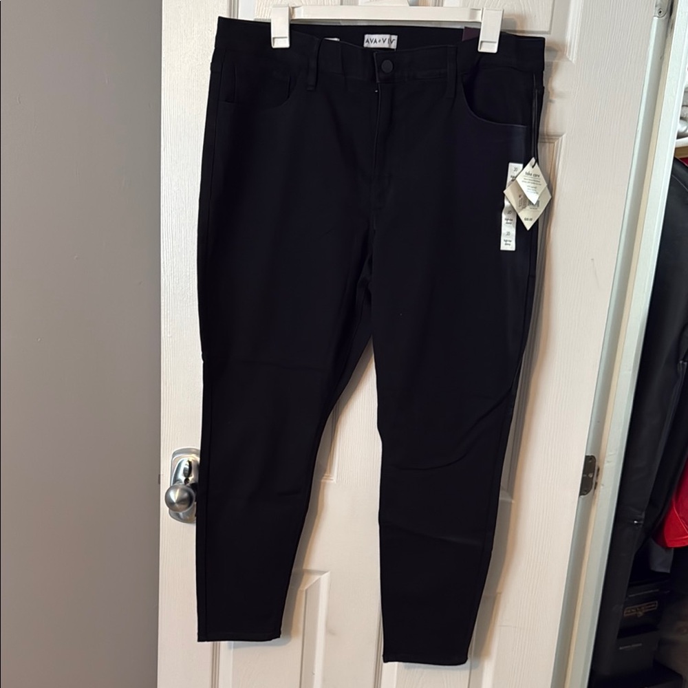 Ava & Viv Women’s 20 Black Skinny Jean Stretch